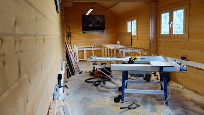 Click to enlarge Highslide JS